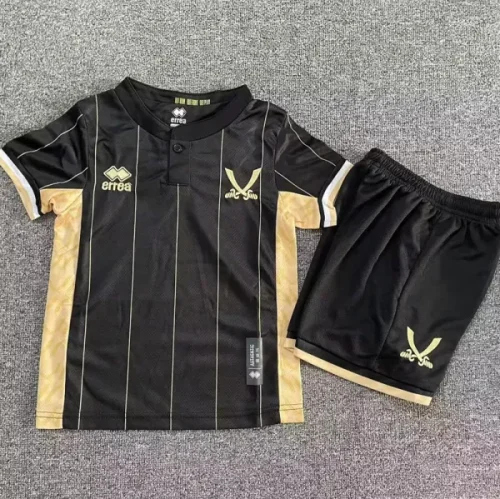 25-26 Sheffield United Black Goalkeeper Kids Soccer Jersey