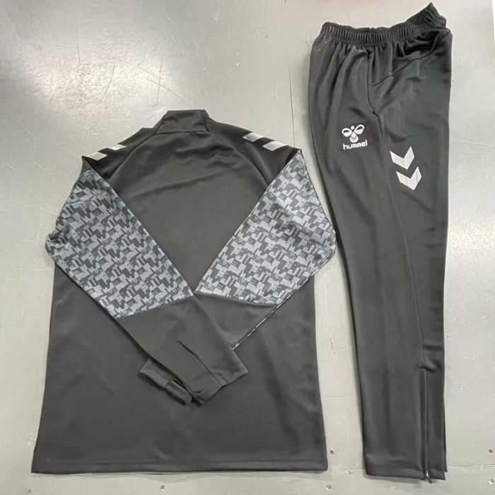 24-25 Real Betis Black Jacket Tracksuit (Pants Have Pocket)