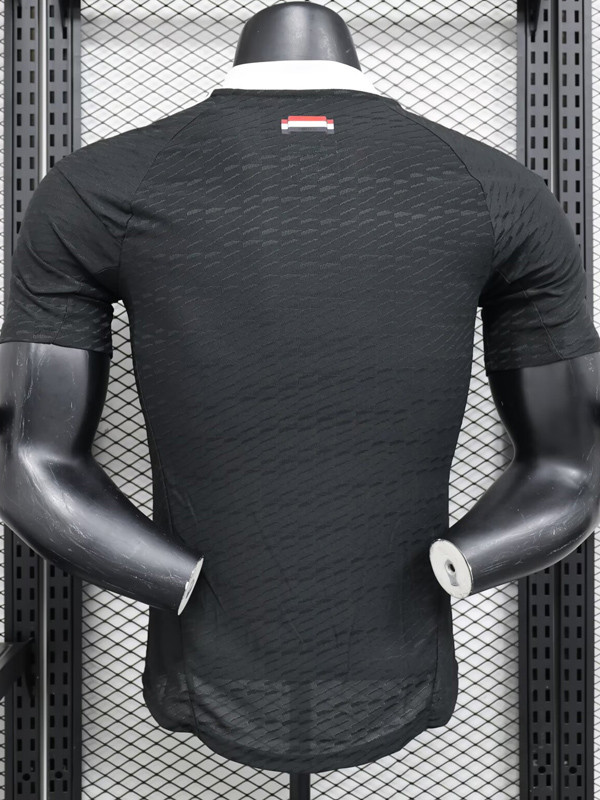 24-25 Man Utd Black Goalkeeper Player Version Soccer Jersey