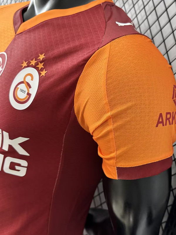 25-26 Galatasaray Home Player Version Soccer Jersey