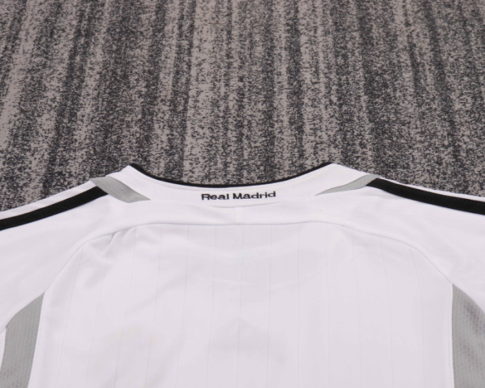 2006-2007 RMA Home Kids Retro Soccer Jersey