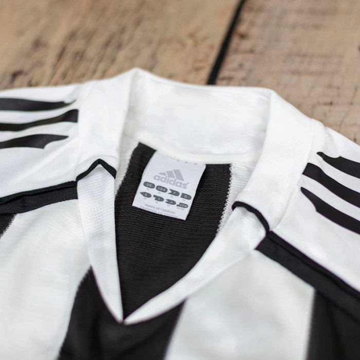 2005-2006 Newcastle Home Retro Soccer Jersey