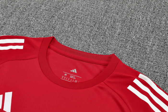 2025-26 Man Utd Red Training Short Suit