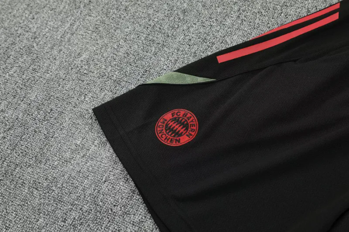 2025-26 Bayern Army green Training Short Suit