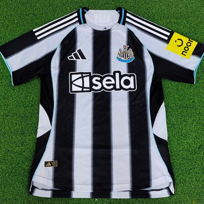25-26 Newcastle Home Player Version Soccer Jersey