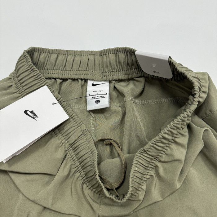D660 NK Army green Casual Short Pants