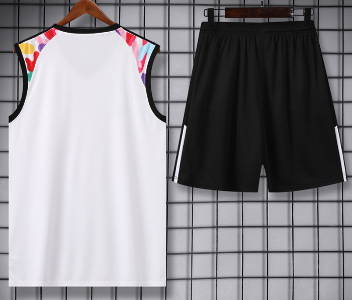 24-25 Man Utd White Tank top and shorts suit