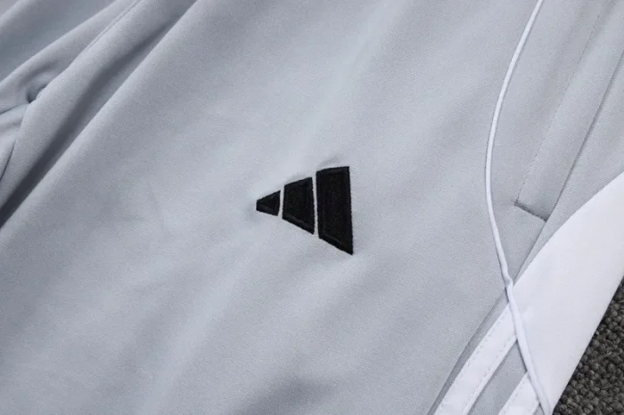 2025-26 RMA White grey Half Pull Tracksuit #B2555(半拉链）