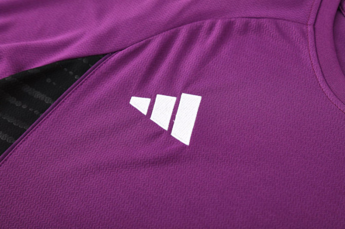25-26 Man Utd Purple Training Short Suit