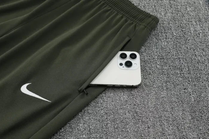 25-26 CHE Light green Half Pull Tracksuit (半拉链)