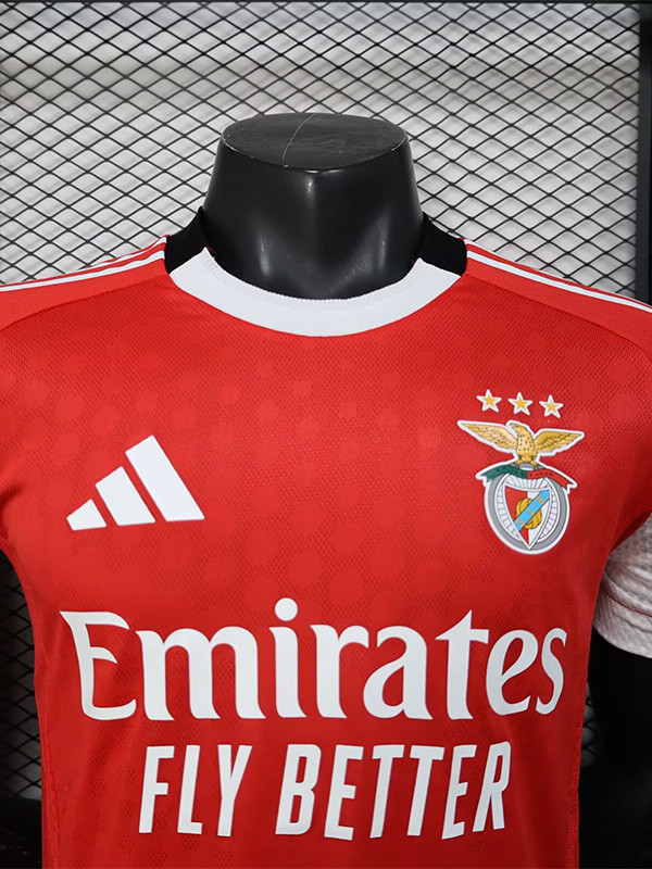 2025-26 Benfca Home Player Version Soccer Jersey (黑白圆领)