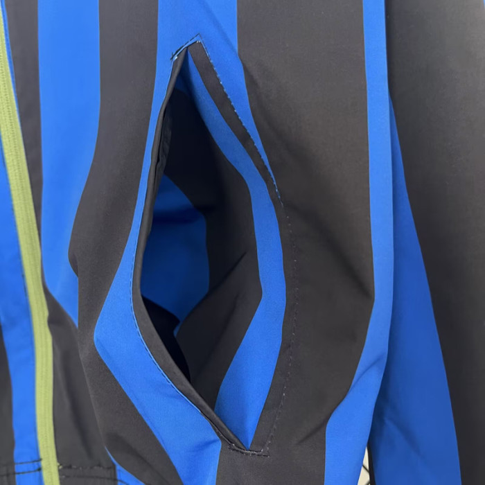 24-25 Denmark Green & Blue Double Sided Windbreaker (双面风衣)
