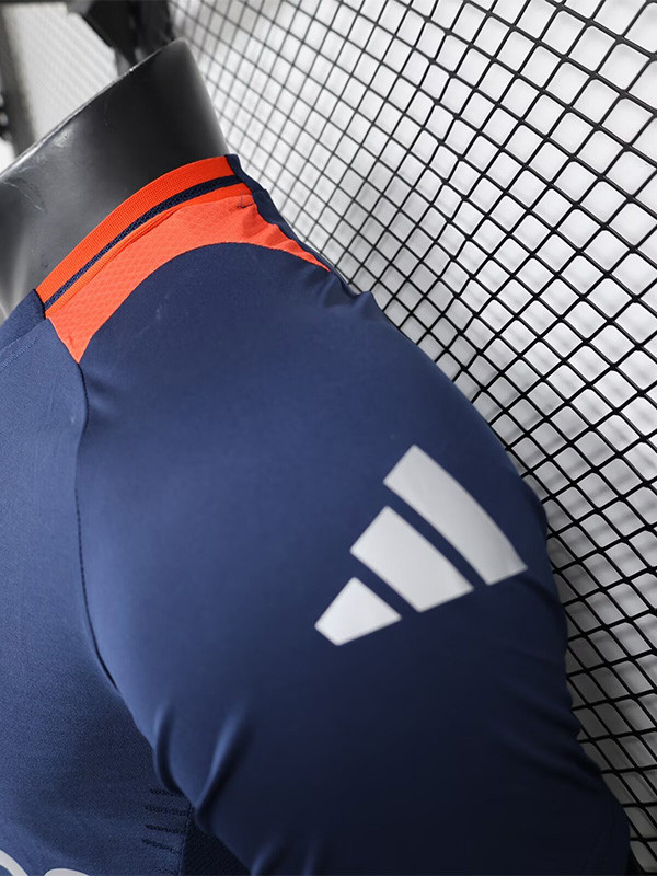 24-25 Man Utd Blue Player Version Training shirts