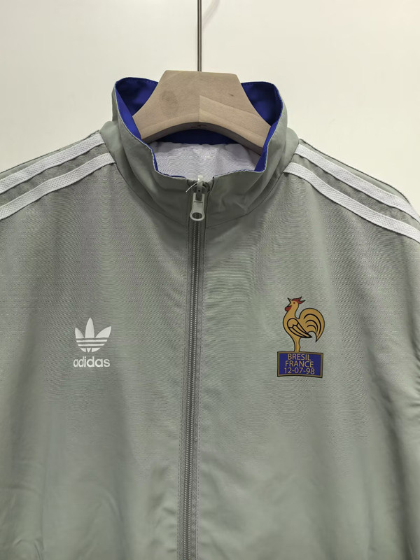 24-25 France Grey & Blue Double Sided Windbreaker (双面风衣)