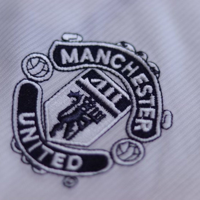 1999-2000 Man Utd Third Retro Soccer Jersey