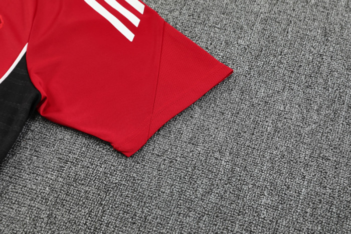 2025-26 Man Utd Red Training Short Suit
