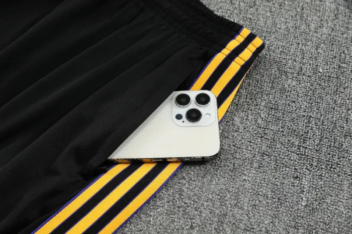 25-26 Man Utd Black Training Short Suit #条纹