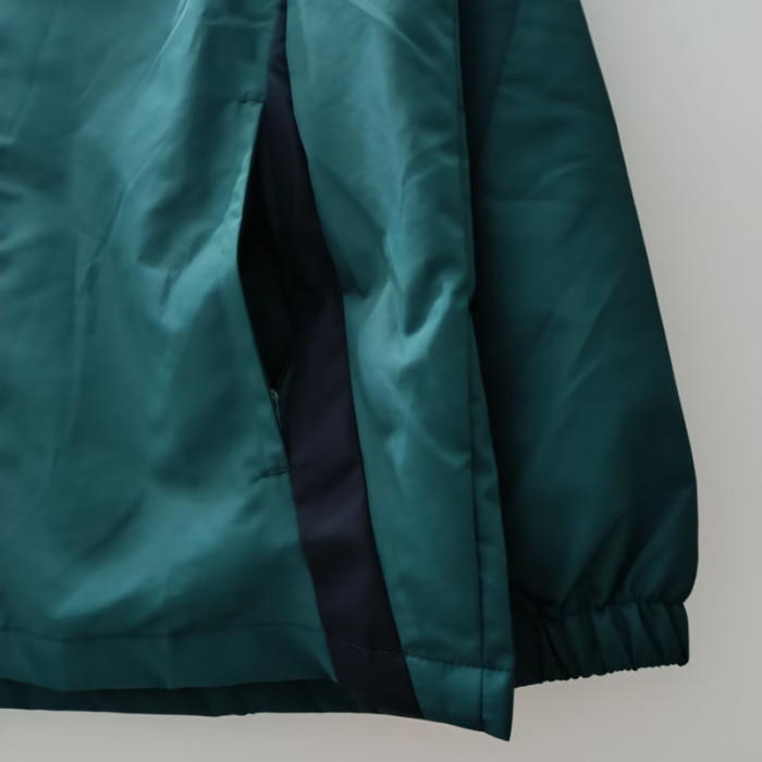 24-25 Man Utd Green Windbreaker