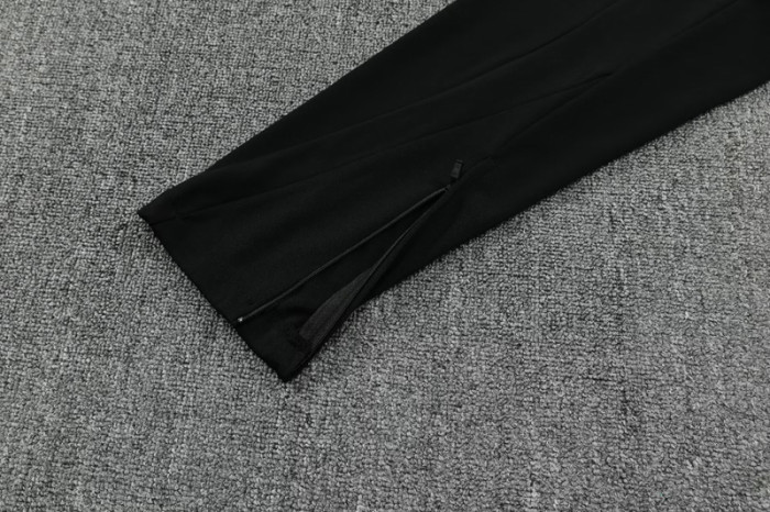 25-26 Bayern White Half Pull Tracksuit (半拉链)