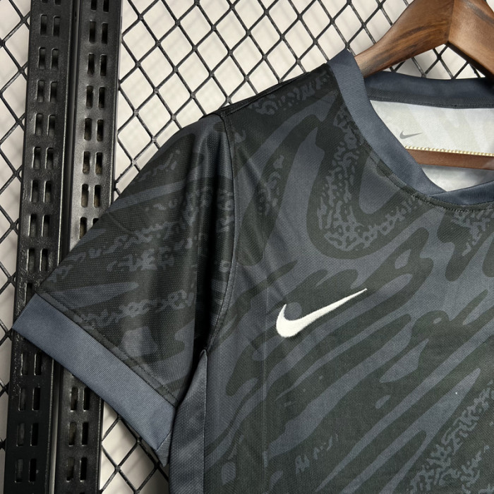 24-25 Portugal Black GoalKeeper Soccer Jersey
