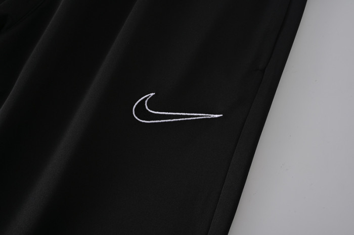 24-25 Al-Nassr Black Jacket Tracksuit