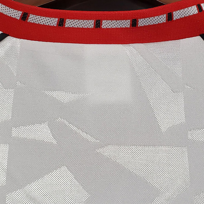 1991-1992 Man Utd Away White Retro Soccer Jersey
