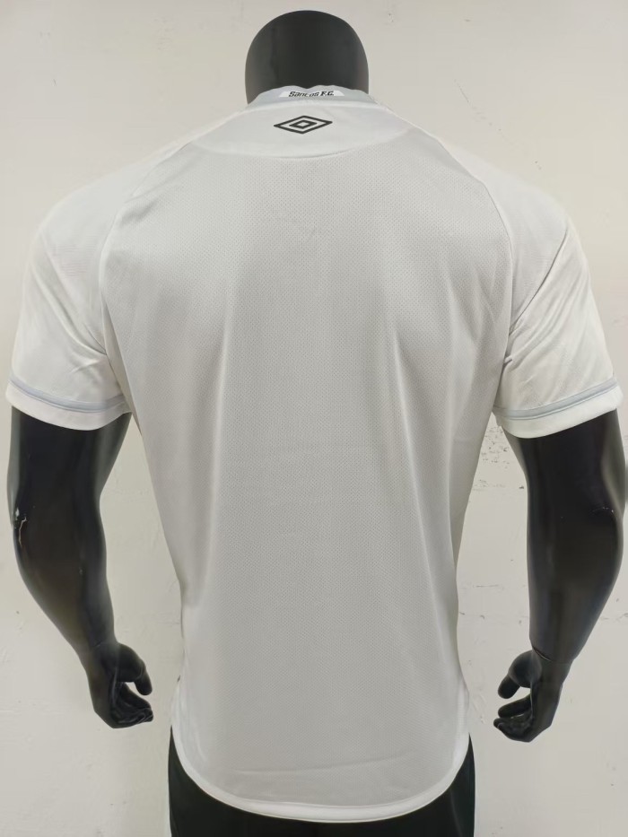 Santos' home jersey for the 2026 season