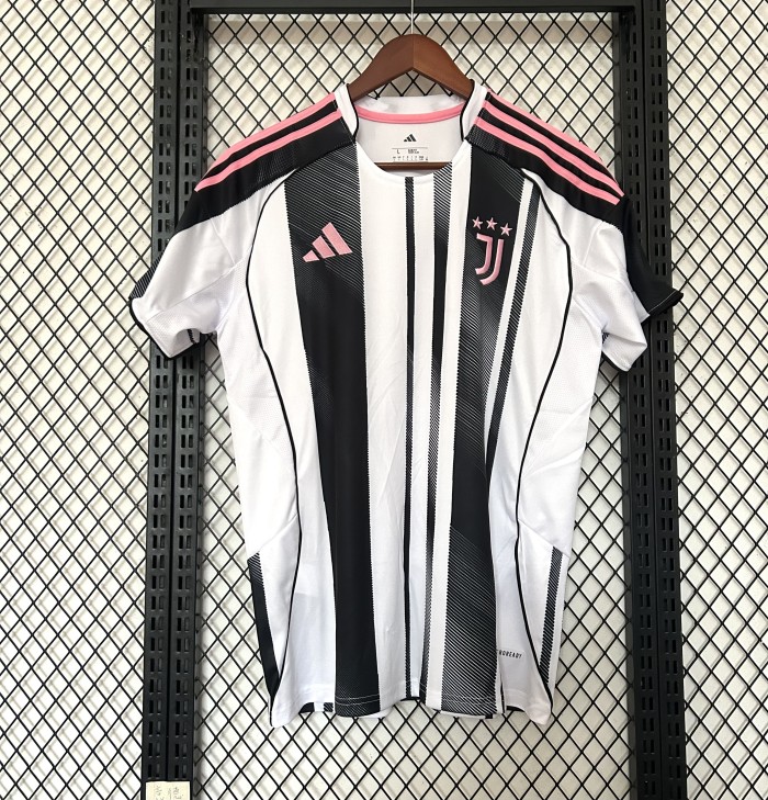 25-26 Juventus home jersey