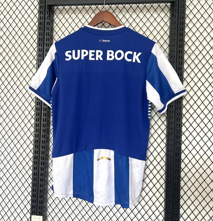 25-26 Porto home jersey