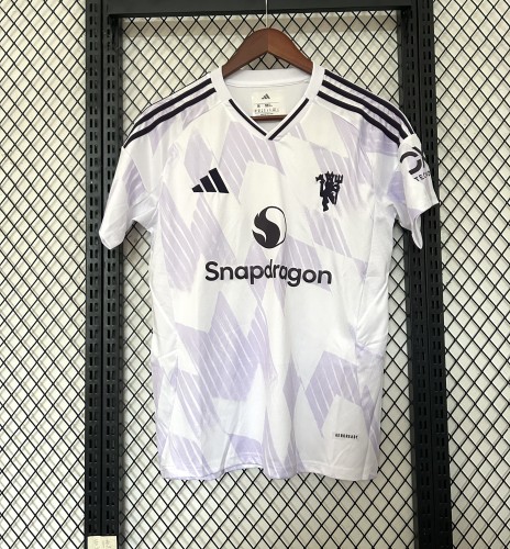 25-26 Manchester United away jersey