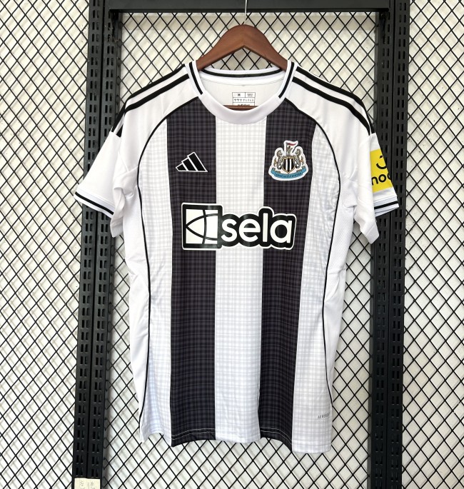 25-26 Newcastle home jersey