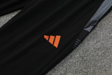 24-25 Colombia Black Half Pull Tracksuit (半拉链)