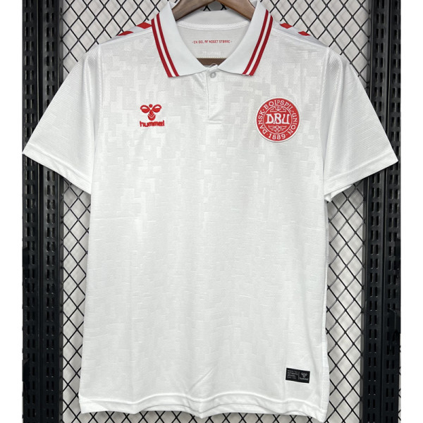 24-25 Denmark Away Fans Soccer Jersey 胶标