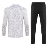 24-25 RMA White Half Pull Tracksuit (半拉链)(匹印)