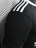 24-25 Man Utd Black Goalkeeper Player Version Soccer Jersey