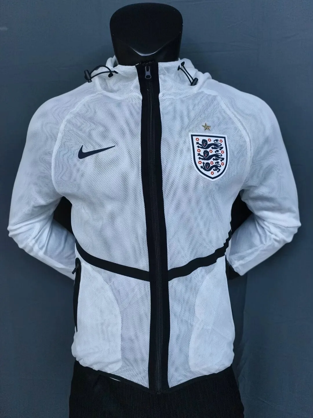 26-27 England White Anthem Jacket(带帽子)