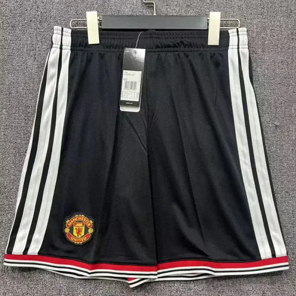 26-27 Man Utd Black Shorts Pants