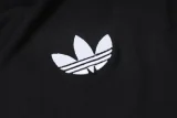 26-27 Man Utd Black Half Pull Tracksuit