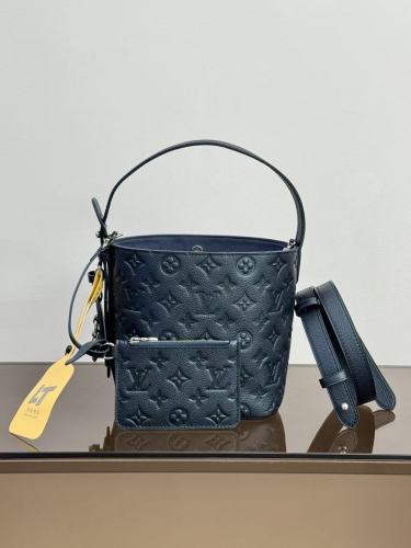 Louis Vuitton aII inbb ハンドバッグ M26430