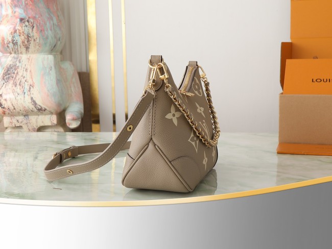 Louis Vuitton M13224 グレー シルクスクリーン