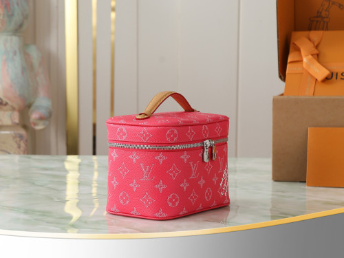 Louis Vuitton M26889 ピンク M44495