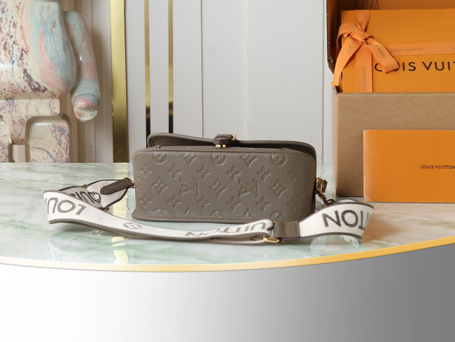 Louis Vuitton M46386 カーキグリーン／M15049ディアヌ（Diane）ハンドバッグ