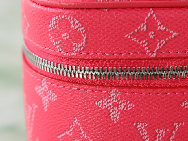 Louis Vuitton M26889 ピンク M44495