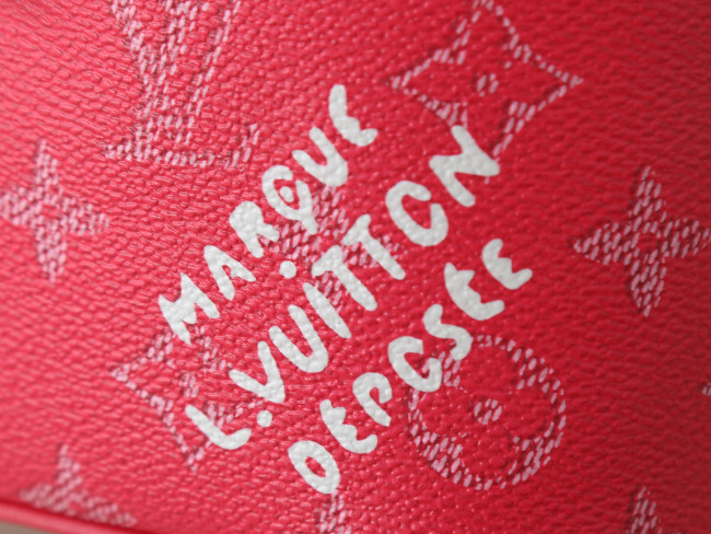Louis Vuitton M26889 ピンク M44495