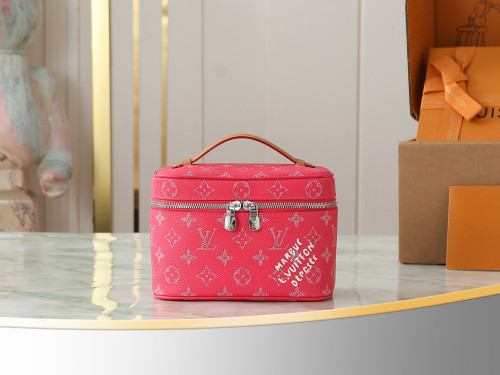 Louis Vuitton M26889 ピンク M44495