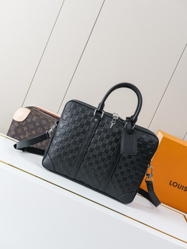 Louis Vuitton N40444 ブラック エンボスダミエ ォヤージュ スモール ブリーフケース