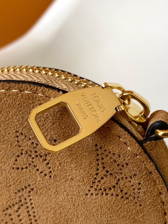Louis Vuitton M11839 ベラ ハンドバッグ