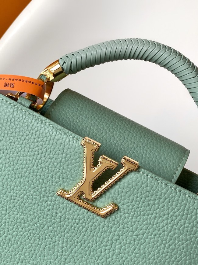 Louis Vuitton M15157 グリーン  ダイナミック 163 カプシーヌ コレクション  バッグ