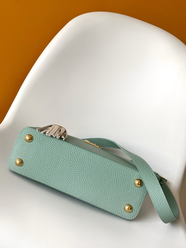 Louis Vuitton M15157 グリーン  ダイナミック 163 カプシーヌ コレクション  バッグ