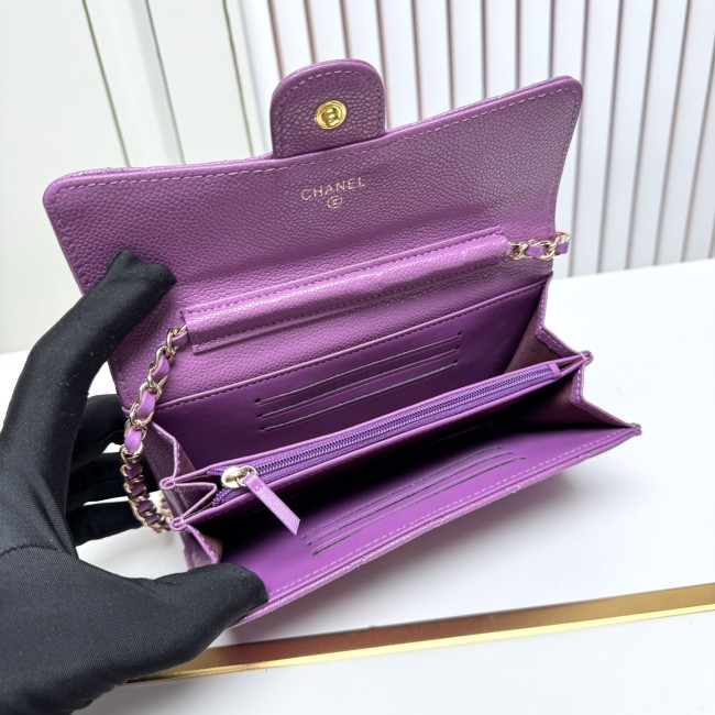 CHANEL シャネル チェーンショルダー／クロスボディ ミニバッグ サイズ：18 × 10.5 × 3.5 cm 品番：A50076